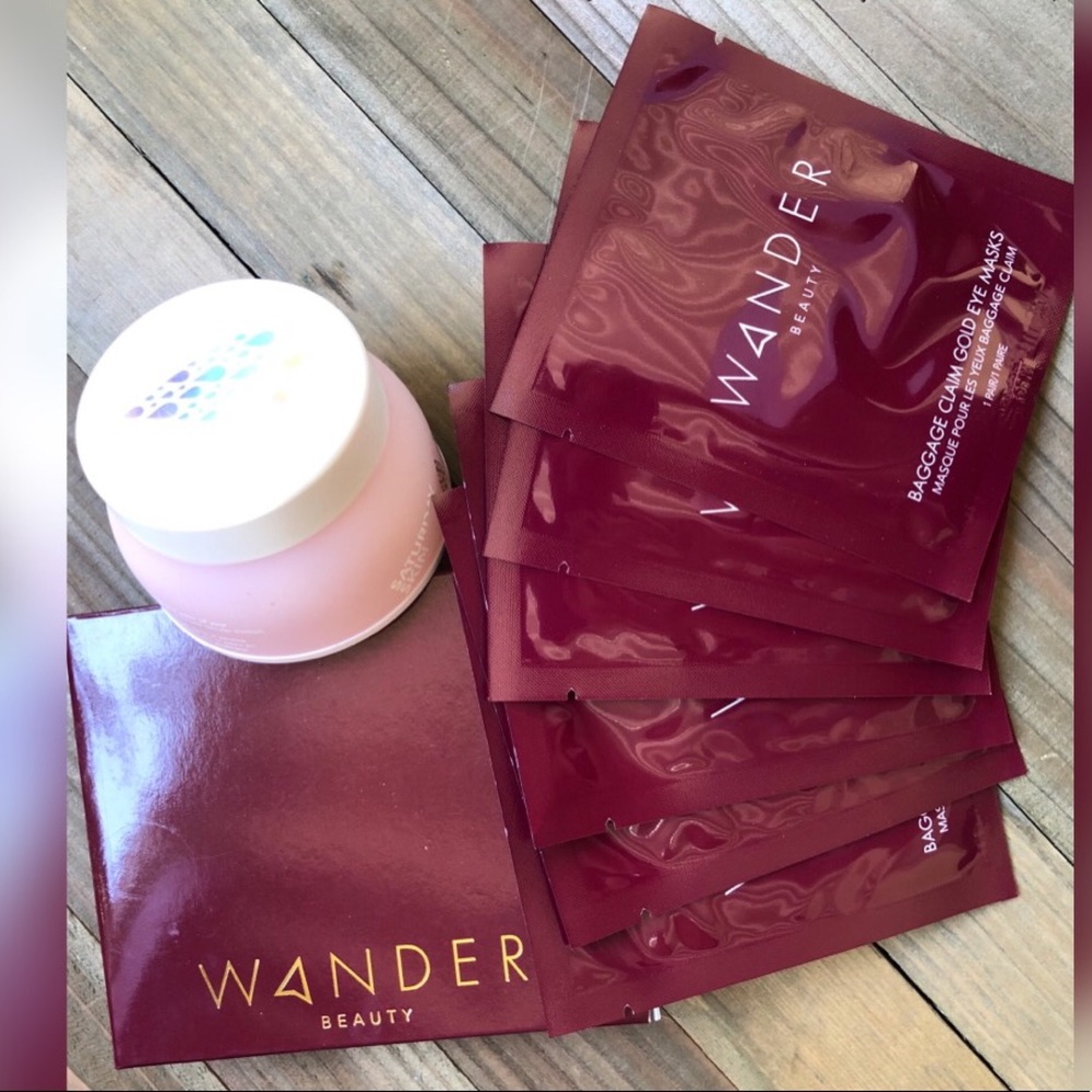 Wander beauty gold eye mask & Saturday skin